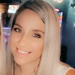 Meet your Posher, Janel